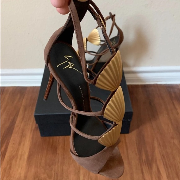 ❗️SOLD❗️Giuseppe Zanotti Women's Brown Shelly - Picture 2 of 4